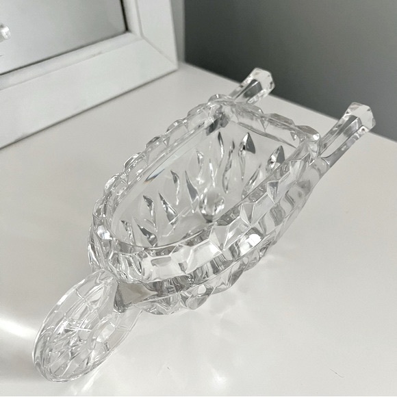Vintage Mikasa Garden Gifts Crystal Glass Decorative Wheelbarrow Dish - Picture 4 of 10